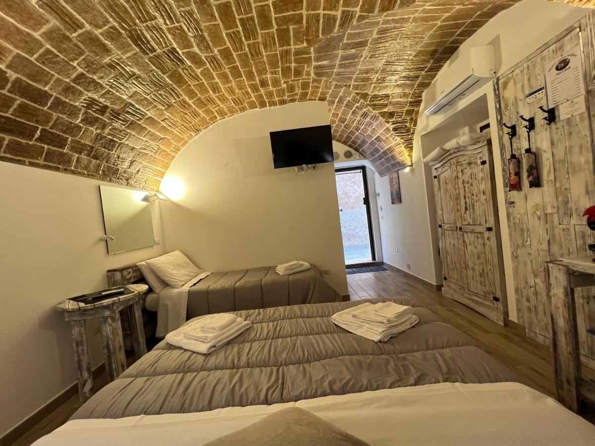 Bed and Breakfast L Antico Soffitto Tropea Exterior foto