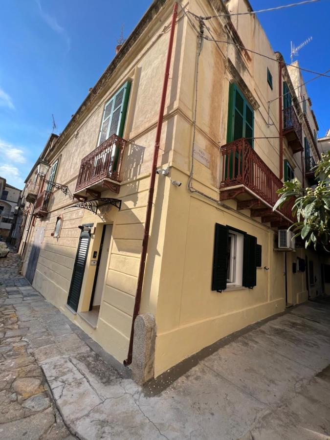 Bed and Breakfast L Antico Soffitto Tropea Exterior foto